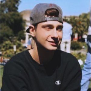 Meet your Posher, Matt